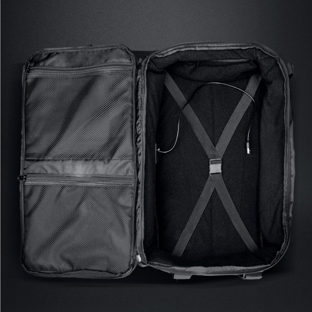 Black Versatile Travel Backpack - Picture 4 of 8